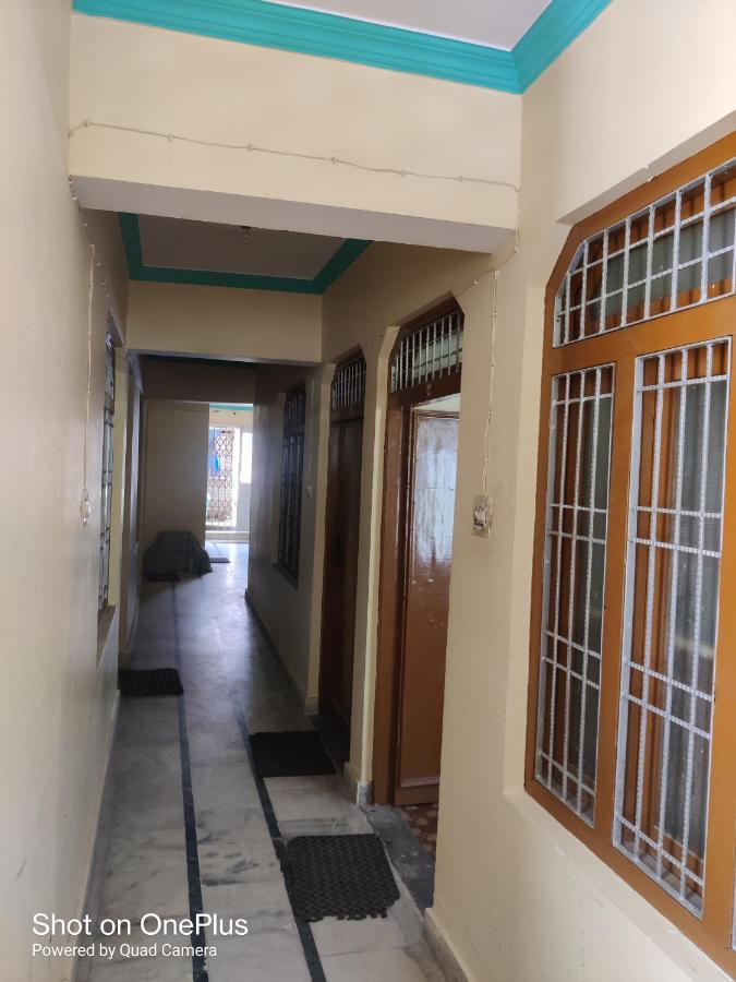 Hari Krishna Guest House Pandukeshwar Eksteriør billede