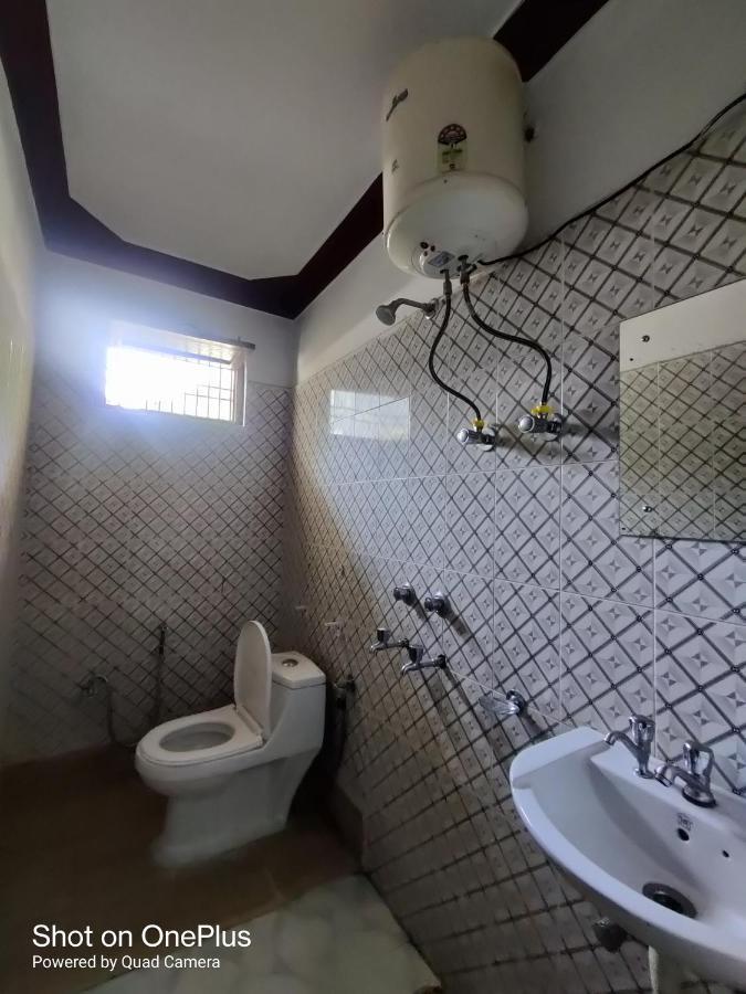 Hari Krishna Guest House Pandukeshwar Eksteriør billede